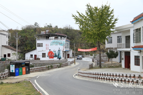 8、中國傳統(tǒng)村落大堝村_副本.jpg